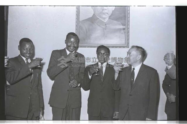 登錄號:KH2002.011.0034藏品圖，第4張