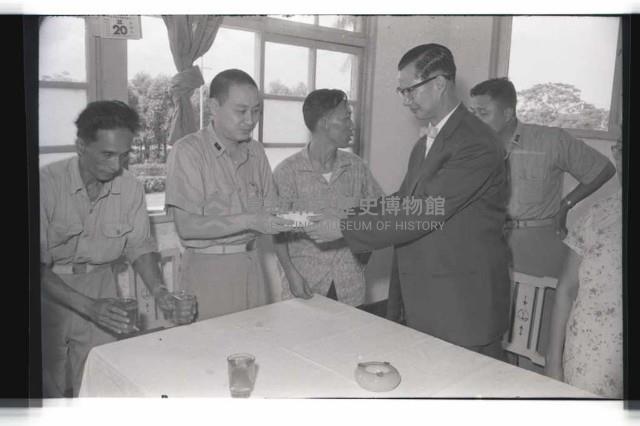 登錄號:KH2002.012.0372藏品圖，第19張