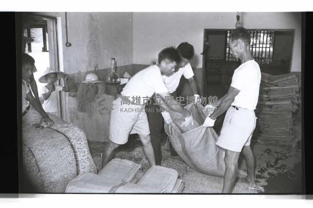 登錄號:KH2002.016.0075藏品圖，第58張