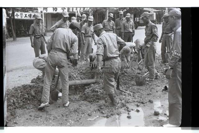 登錄號:KH2002.012.0477藏品圖，第8張