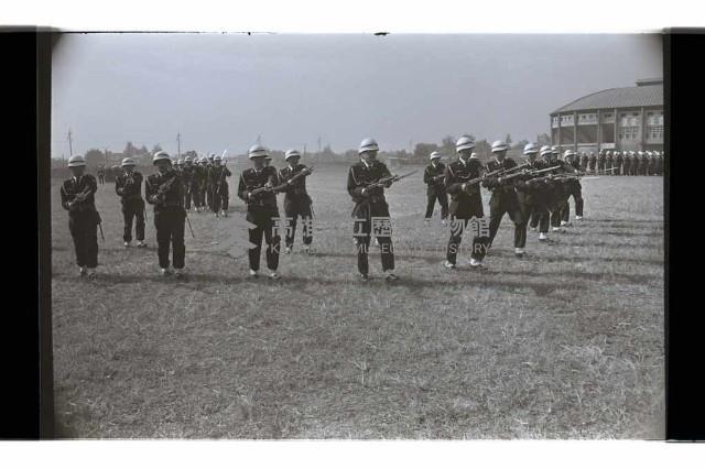 登錄號:KH2002.009.0201藏品圖，第23張