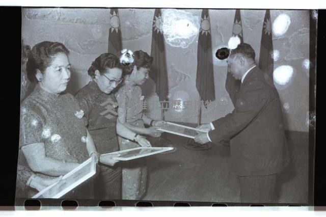 登錄號:KH2002.012.0419藏品圖，第13張