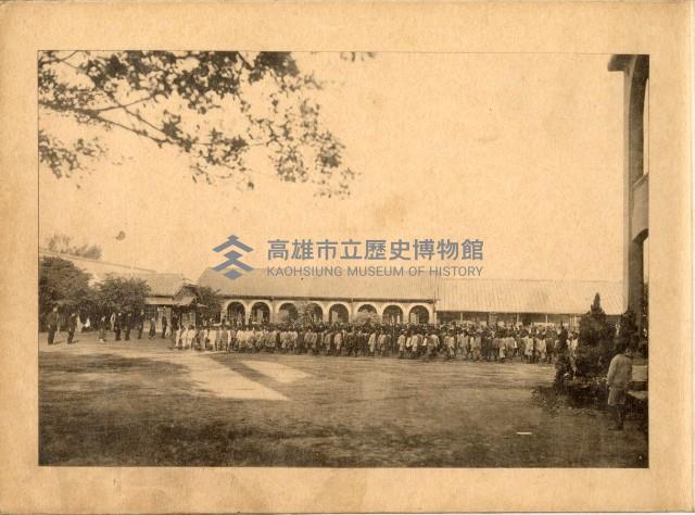 高雄第一公學校卒業記念寫真帖藏品圖，第3張