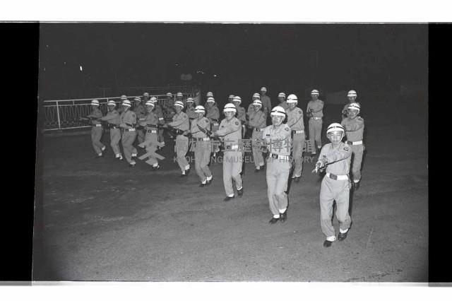 登錄號:KH2002.009.0212藏品圖，第17張