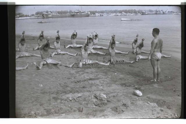 登錄號:KH2002.007.0255藏品圖，第17張