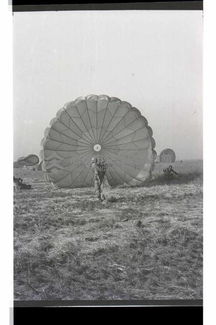 登錄號:KH2002.019.0191藏品圖，第12張