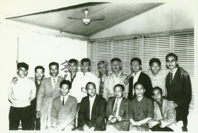 蔡高明與友人們合照藏品圖，第2張