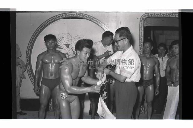 登錄號:KH2002.012.0785藏品圖，第28張