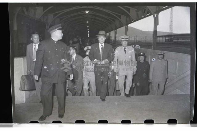 登錄號:KH2002.012.0028藏品圖，第8張