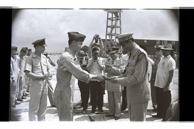 登錄號:KH2002.015.0305藏品圖，第8張