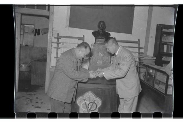 登錄號:KH2002.012.0129藏品圖，第8張