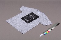 美麗華工會罷工募款出版「愛T-shirt」藏品圖，第1張
