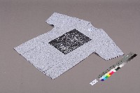 美麗華工會罷工募款出版「愛T-shirt」藏品圖，第2張