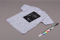 美麗華工會罷工募款出版「愛T-shirt」藏品圖，第3張