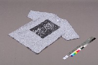 美麗華工會罷工募款出版「愛T-shirt」藏品圖，第1張