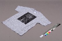 美麗華工會罷工募款出版「愛T-shirt」藏品圖，第2張