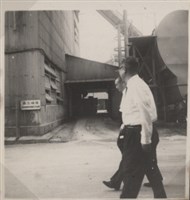 台肥公司《行政院國營機關攷察團蒞廠攷察》照片2藏品圖，第7張