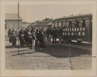 電信工會慰問一江新邨烈屬相片藏品圖，第6張