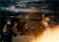 瑞三煤礦礦工勞動景象攝影組1藏品圖，第5張