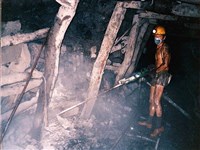 瑞三煤礦礦工勞動景象攝影組1藏品圖，第10張