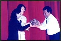1995年5月28日台灣勞工陣線「反金權．勞工之夜」募款晚會相片數位檔藏品圖，第1張