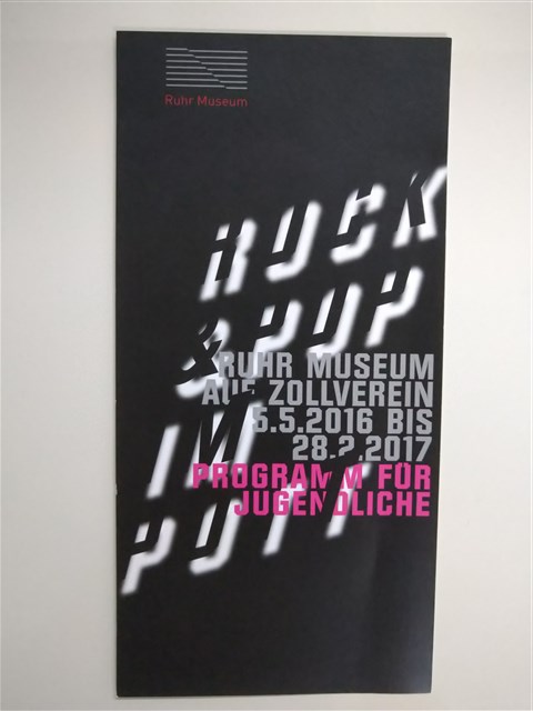 「Rock & Pop im Pott: Programm für Jugendliche」特展傳單的圖片