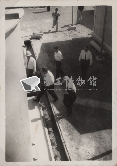 台肥公司《五十五年二月陳總經理視察》照片4藏品圖，第8張