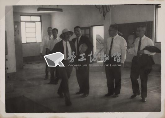 台肥公司《五十五年二月陳總經理視察》照片5藏品圖，第9張