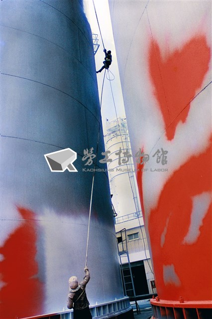 勞動影像暨說故事徵集比賽作品〈噴漆作業〉吳玉麟攝藏品圖，第1張