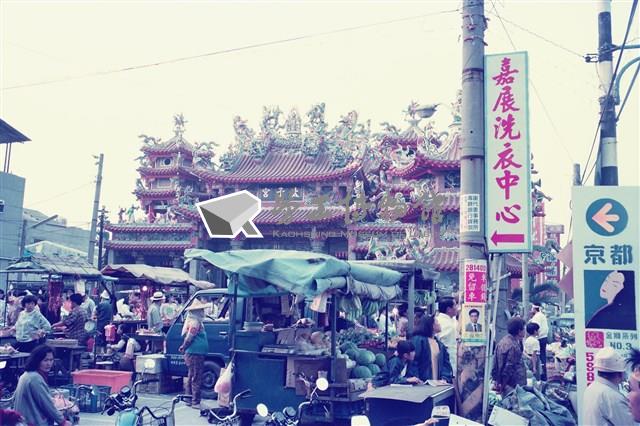 1992年10月勤翔紡織惡性關廠員工遊行抗議數位相片藏品圖，第1張