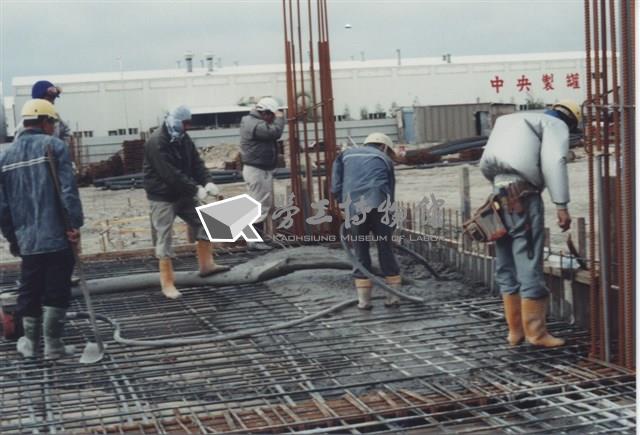 高雄市硫酸錏公司「彰濱工業區行政大樓」興建攝影照片藏品圖，第10張