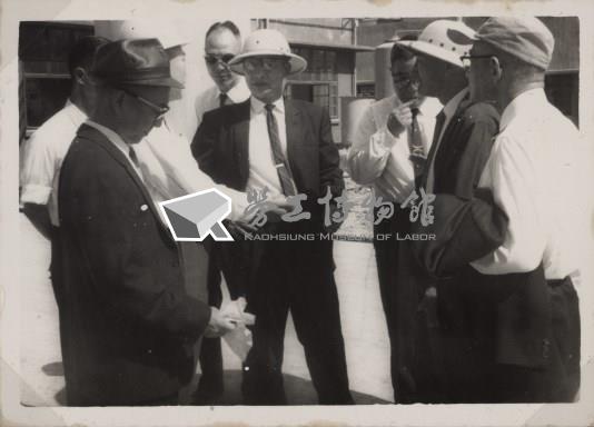 台肥公司《五十五年二月陳總經理視察》照片5藏品圖，第10張