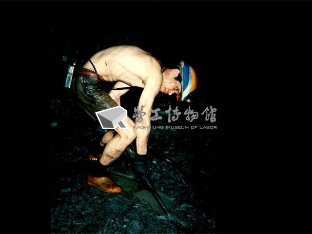 瑞三煤礦礦工勞動景象攝影組1藏品圖，第20張