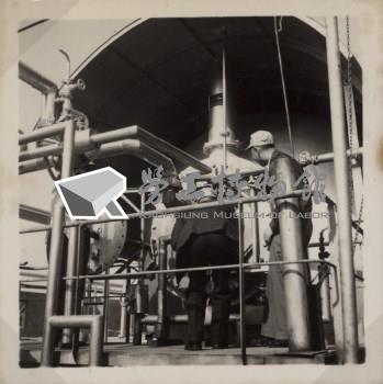 台肥公司《臺肥總經理蒞廠參觀之四》照片5藏品圖，第14張