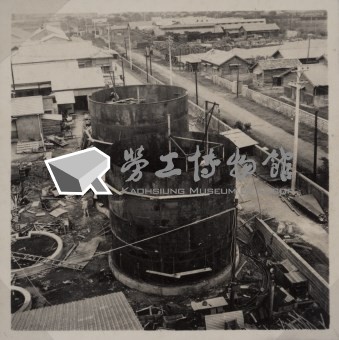 台肥公司《磷酸工場機械設備暨600噸磷酸貯槽安裝工程》照片1藏品圖，第2張