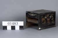 梳妝箱藏品圖，第2張