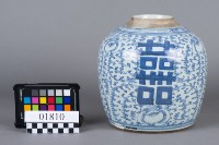 青花雙喜瓷罐藏品圖，第1張