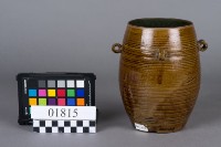 瓷罐藏品圖，第2張