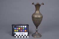 高足長頸瓶藏品圖，第5張