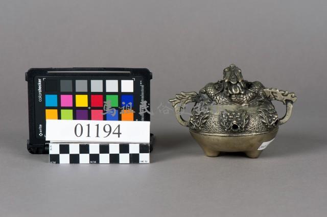 銅盒(附蓋)藏品圖，第4張