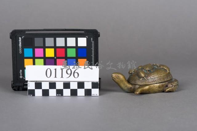 銅盒(附蓋)藏品圖，第5張