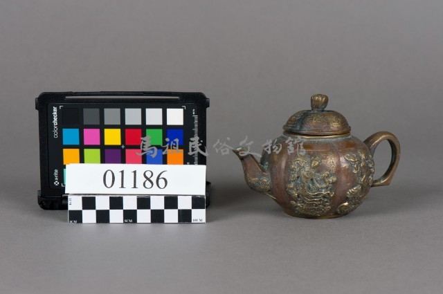 茶壺(附蓋)藏品圖，第2張
