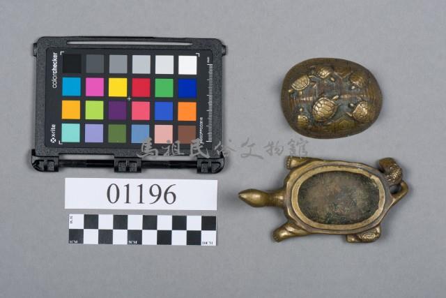 銅盒(附蓋)藏品圖，第2張