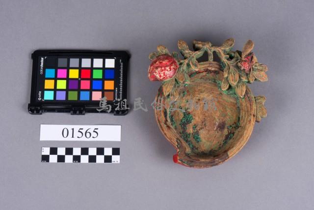 雕花桃形木盤藏品圖，第3張