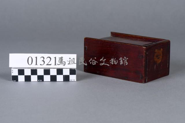 木盒藏品圖，第1張