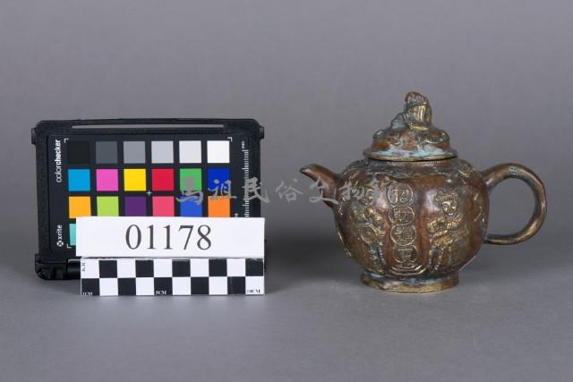 茶壺(附蓋)藏品圖，第1張