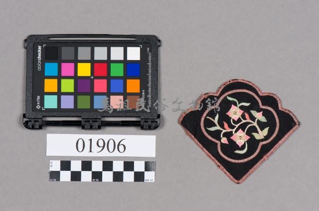 邊飾藏品圖，第1張