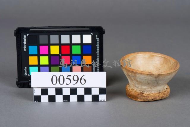 白瓷鋸口杯藏品圖，第4張