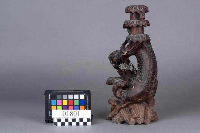 鯉魚燭臺藏品圖，第2張
