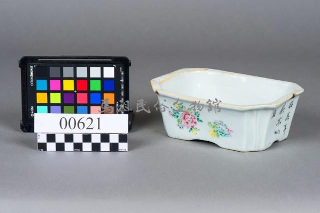 瓷盤藏品圖，第2張